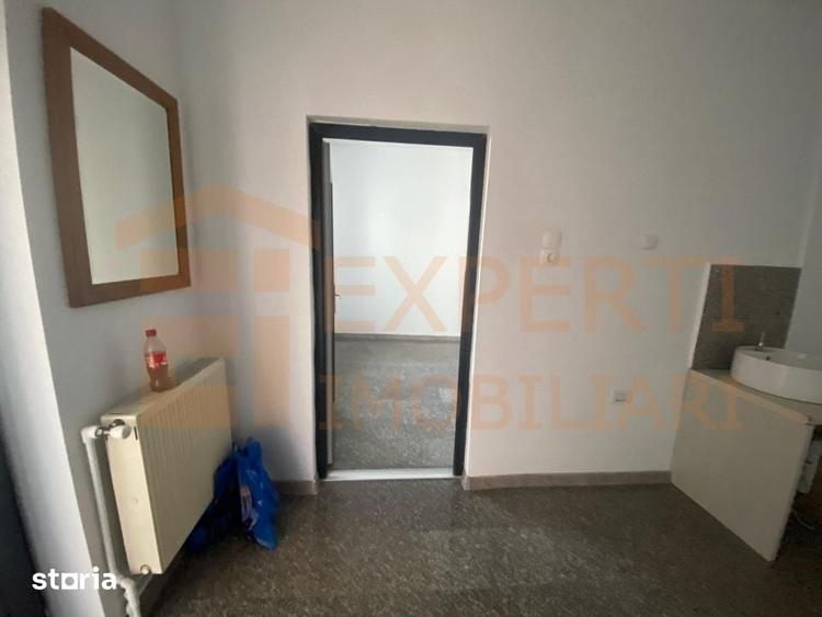 Spațiu comercial, de 38 mp, în Dacia