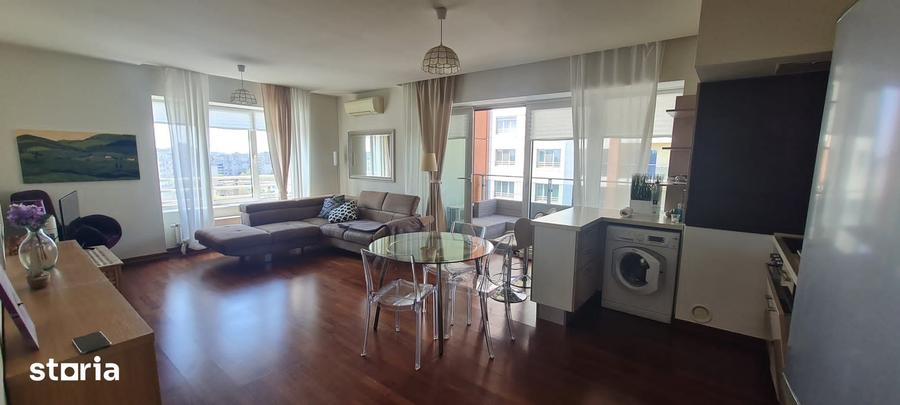 Apartament cu 3 camere decomandat în Dudești