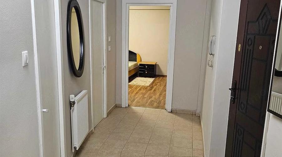 Apartament cu 2 camere decomandat în Baba-Dochia