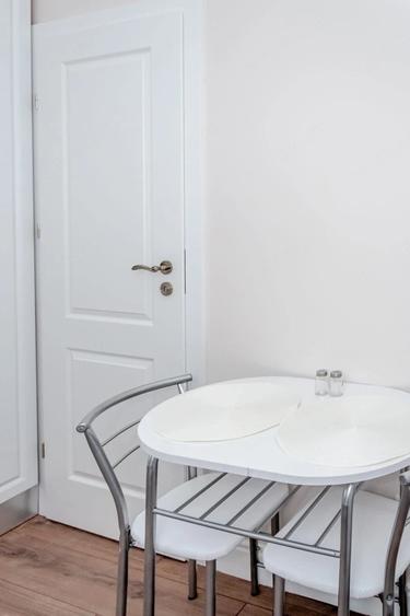 Apartament Renovat 2 Camere | Zona Sinaia - Centrala Proprie - 2