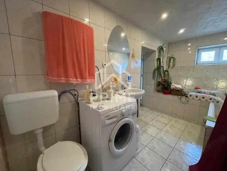 Casă cu Teren 886 Mp în Central