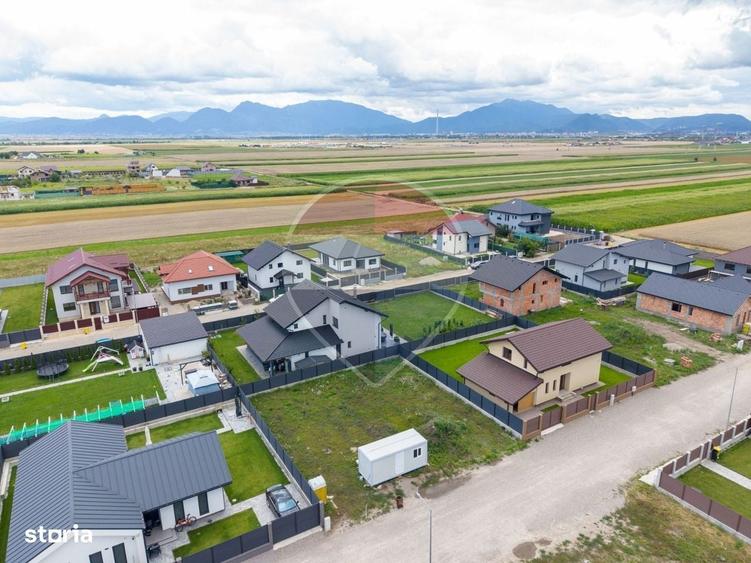 Casă cu 4 camere în Hărman