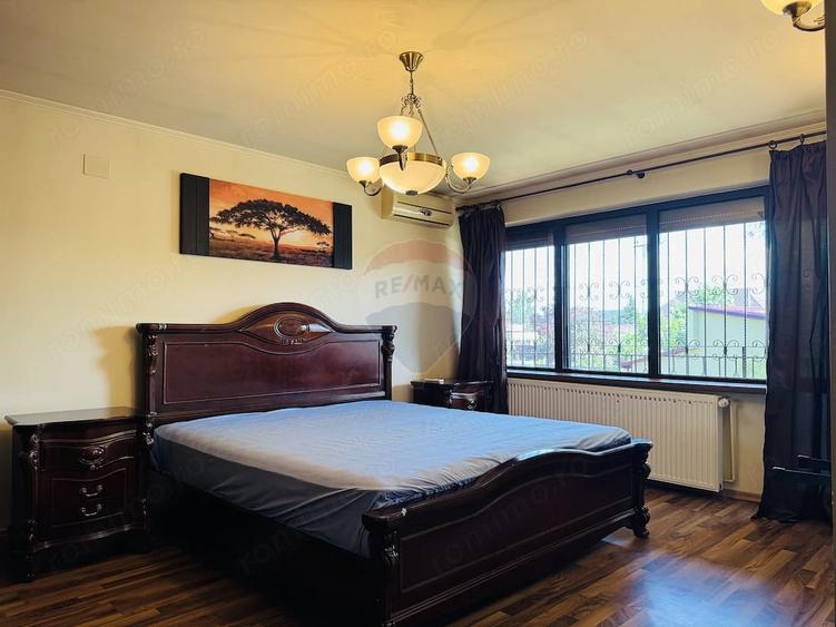 Casă cu 4 camere în Central