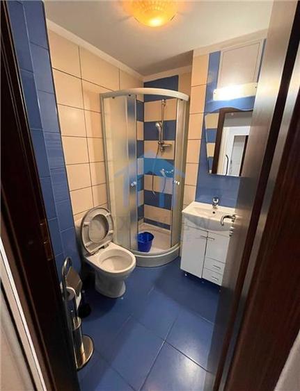 Apartament cu 4 camere decomandat în Mărăști