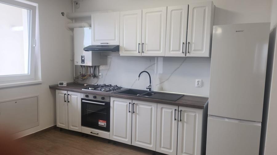 Apartament cu 2 camere semidecomandat în Mihai Viteazul