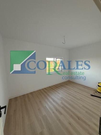 Duplex cu 4 camere cu Canalizare în Ghiroda