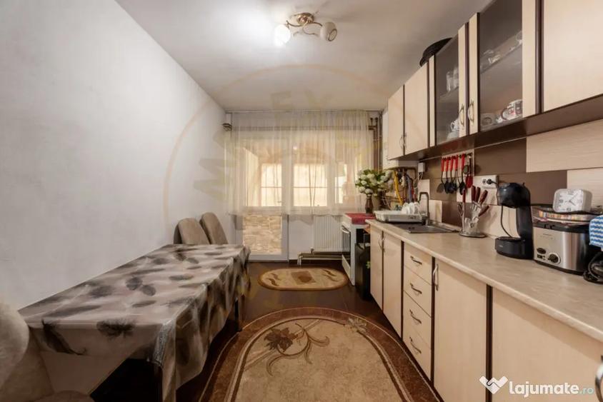 Casa 4 camere, P+M, 2017, Stefanesti, Sticlelor, AG - 12