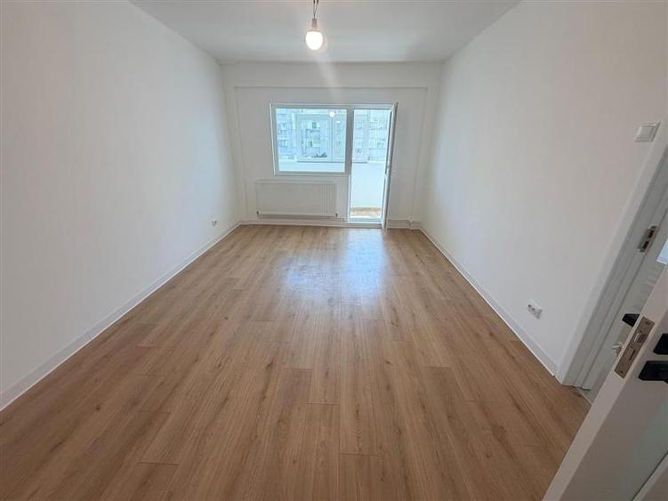 Apartament cu 2 camere decomandat în Dacia