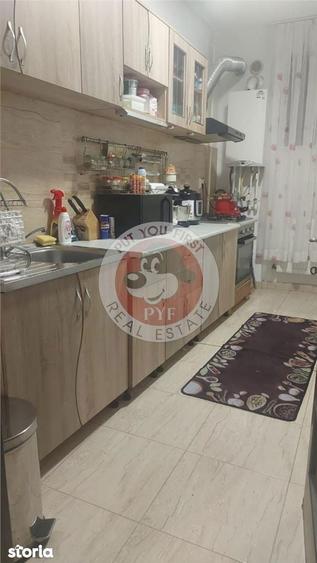 Apartament cu 3 camere decomandat în Chiajna