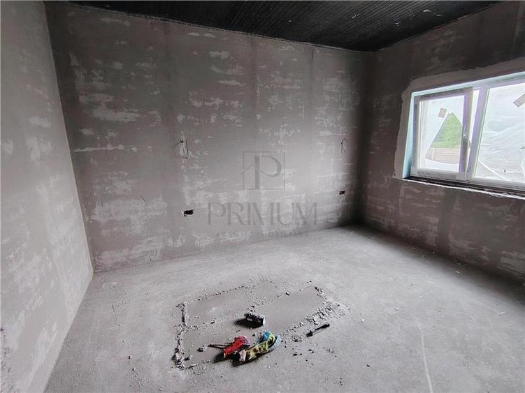 Duplex pe plan - acces facil - zona in plina dezvoltare - 2