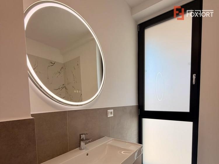 Apartament cu 2 camere semidecomandat, mobilat în Torontalului