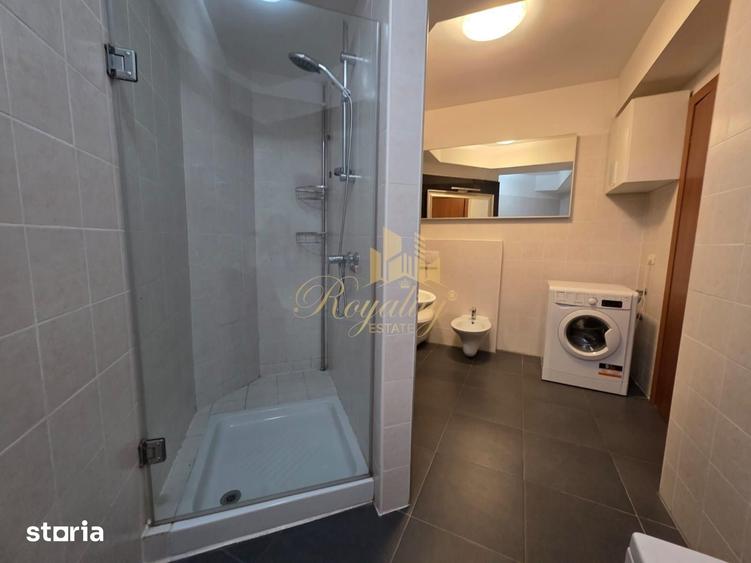 Apartament cu 3 camere decomandat, mobilat în Aradului
