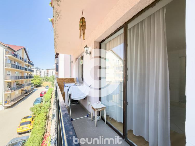 Apartament cu 3 camere semidecomandat, mobilat în Turnișor