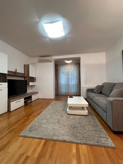 Apartament cu 2 camere decomandat, mobilat în Domenii