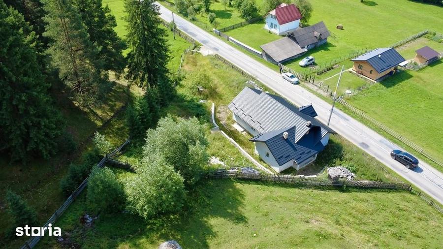 Casă cu 4 camere cu Teren 1200 Mp în Breaza
