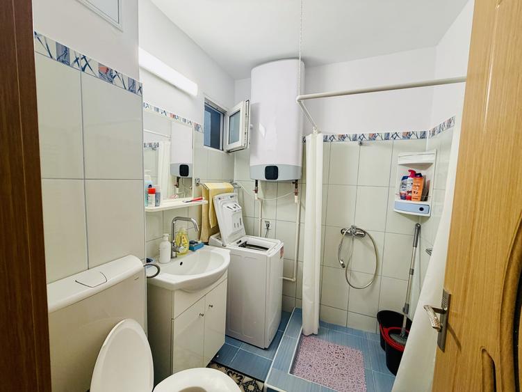 Apartament cu 2 camere decomandat, mobilat în Drumul Taberei