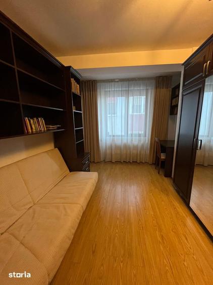 Apartament cu 3 camere semidecomandat, mobilat în Dorobanți