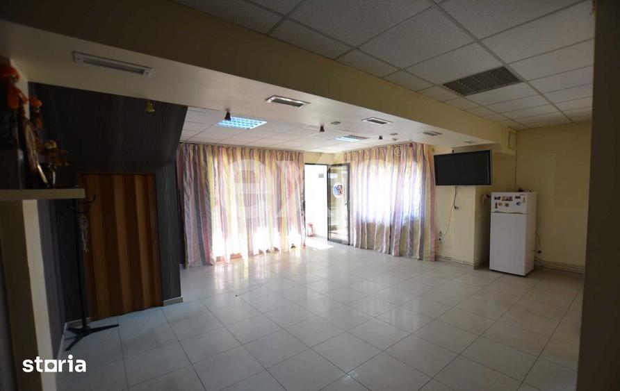 Spațiu comercial, de 180 mp, în Găvana