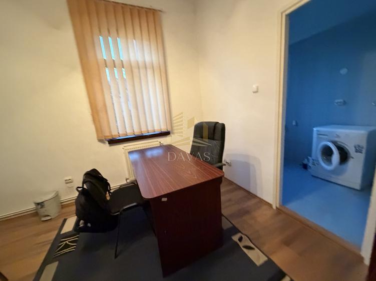 Casă individuală cu 5 camere cu Canalizare în Mărăști
