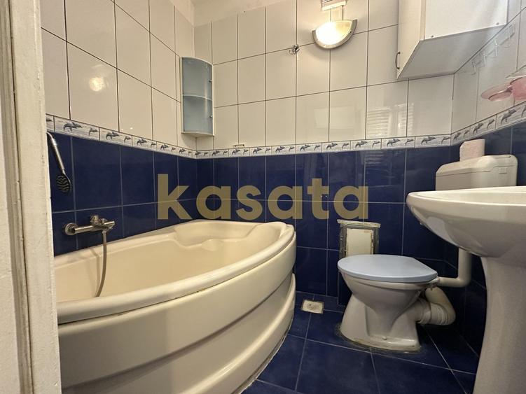 Apartament cu 3 camere decomandat, mobilat în Drumul Taberei