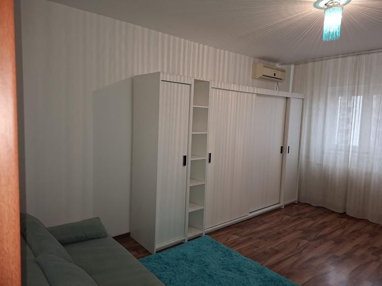 Garsonieră decomandată, mobilată în Pantelimon