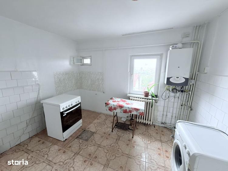 Apartament cu 2 camere semidecomandat în Central