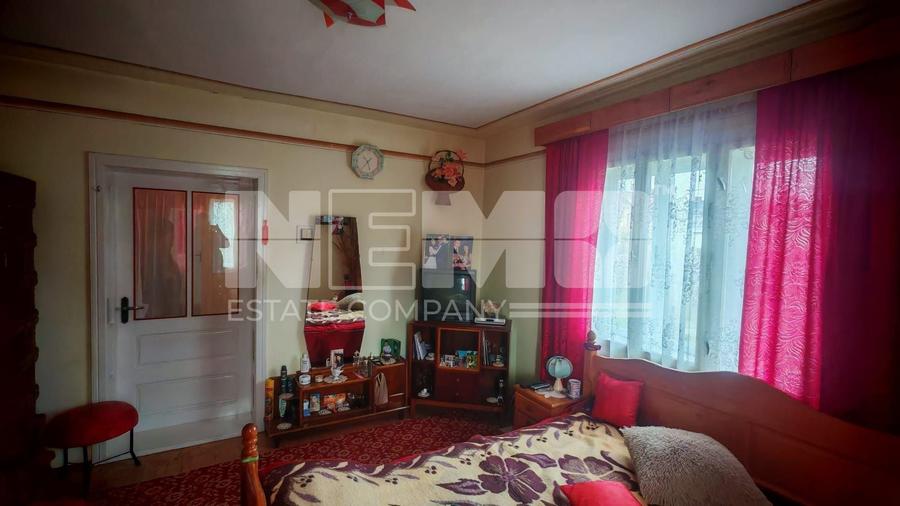 Casă cu 5 camere cu Canalizare în Vicovu de Sus