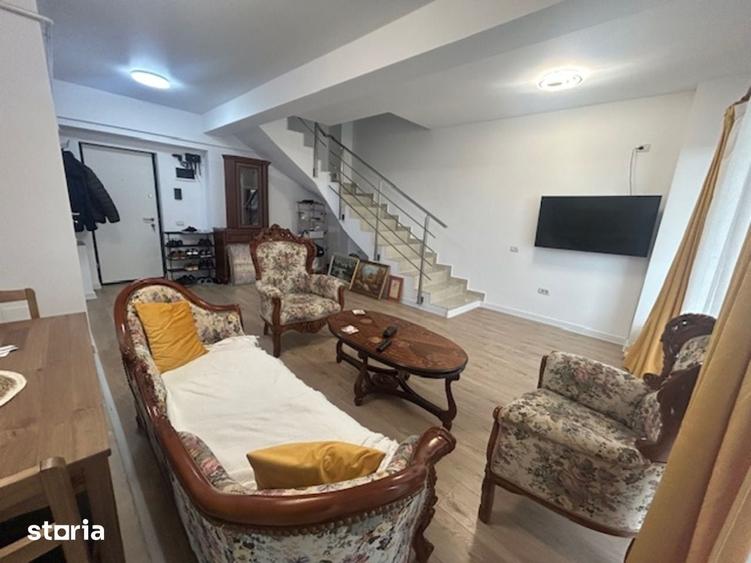 Apartament cu 3 camere în Rahova