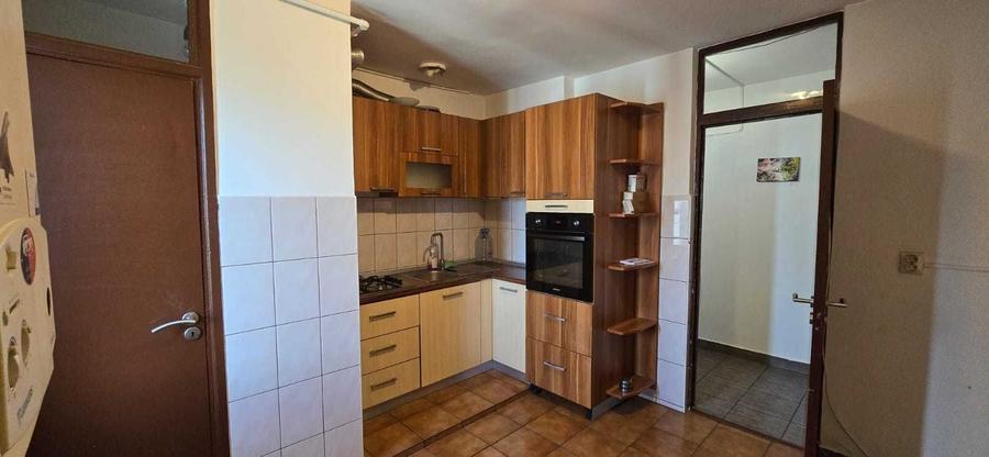 Apartament 65mp Targu Mures, Cartierul Tudor decomandat, 3 camere, 2 bai, balcon, etaj 3 - 1