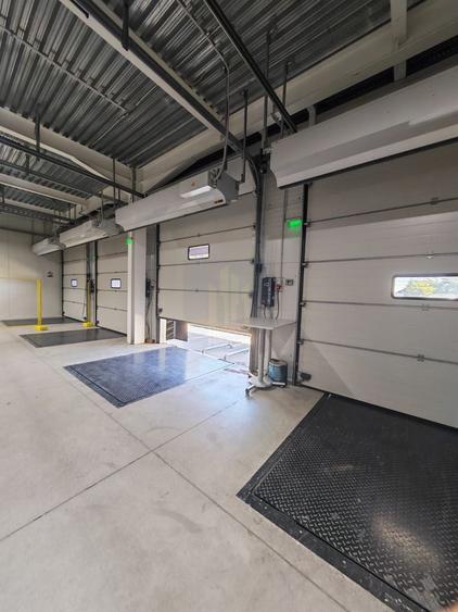 Spațiu industrial, de 460 mp, în Central