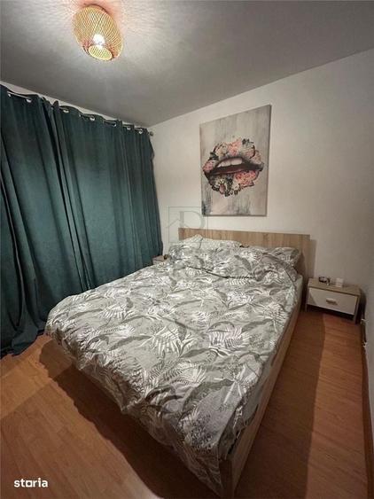 Apartament cu 2 camere semidecomandat în Soarelui
