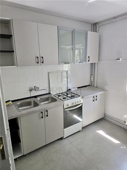 Apartament 3 camere | Medicina | Centrala Proprie | 2 Bai | 2 Balcoane - 4