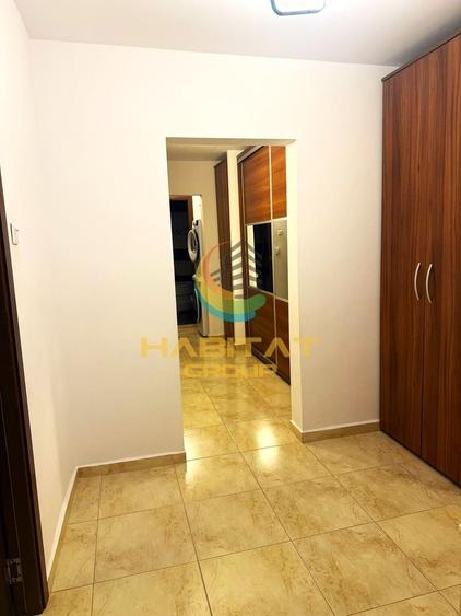 Apartament cu 3 camere decomandat în Apărătorii Patriei