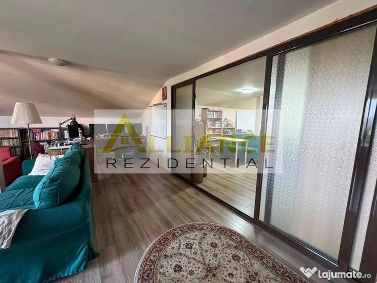 Casă cu 7 camere cu Teren 400 Mp în Central