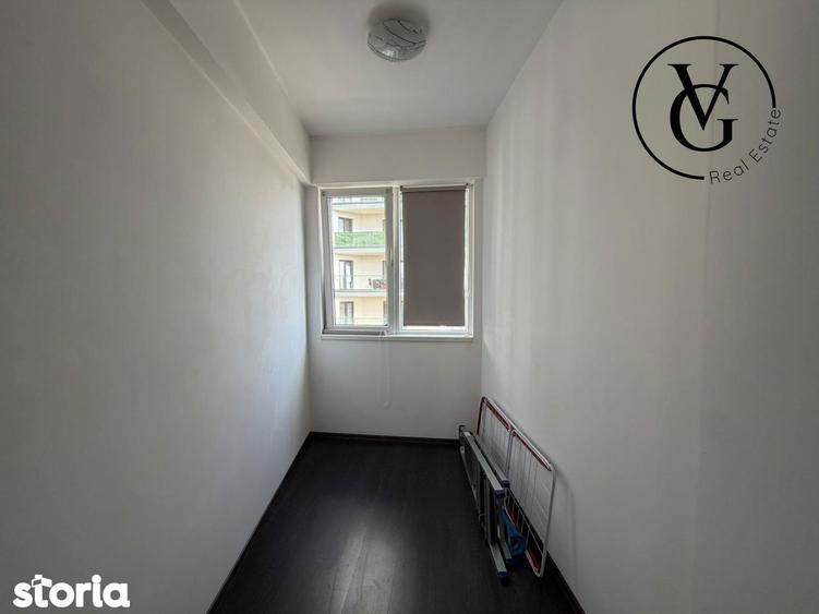 Apartament cu 3 camere semidecomandat, mobilat în Rahova