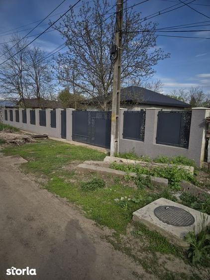 Casă cu 2 camere cu Teren 80 Mp în Alexeni