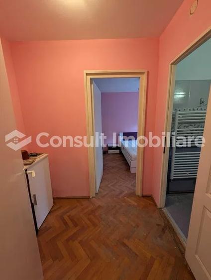 Apartament cu 2 camere semidecomandat, mobilat în Gheorgheni