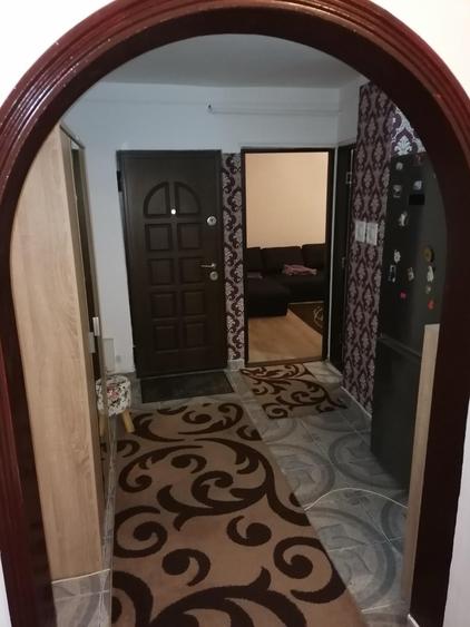 Apartament cu 2 camere decomandat în Cug