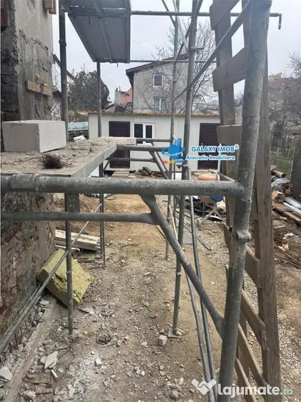 Casă cu 5 camere cu Teren 400 Mp în Dorobanți