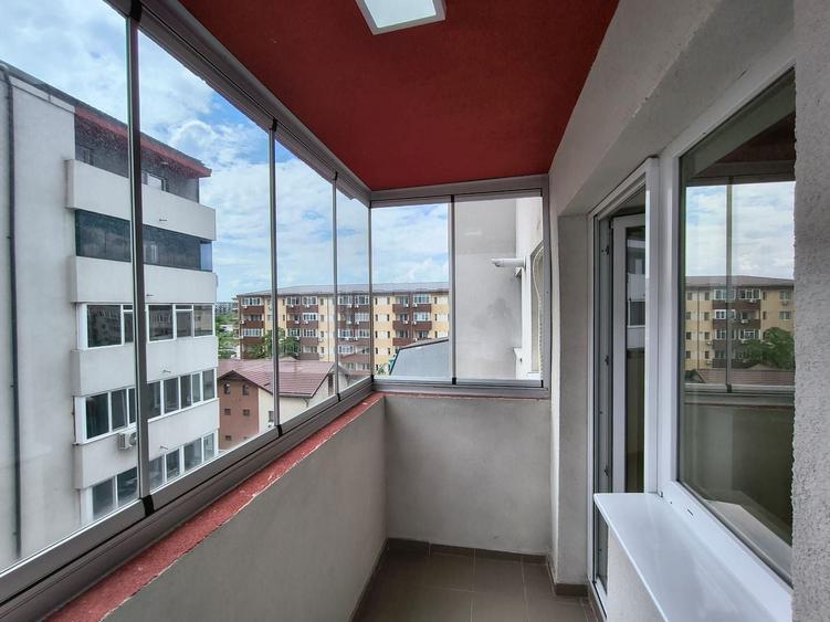 Apartament cu 2 camere decomandat, mobilat în Apărătorii Patriei