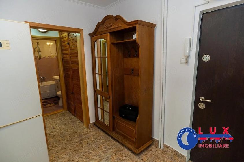 ID 167 Apartament ULTRACENTRAL de inchiriat 2 camere - 12
