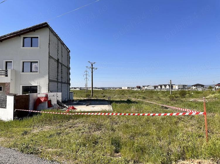 Teren de 240 mp, în Central