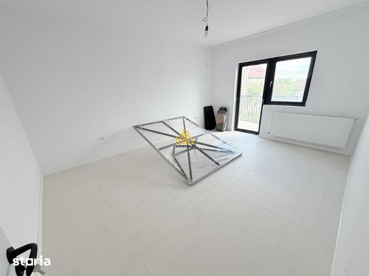 Casă cu 4 camere cu Teren 250 Mp în Clinceni