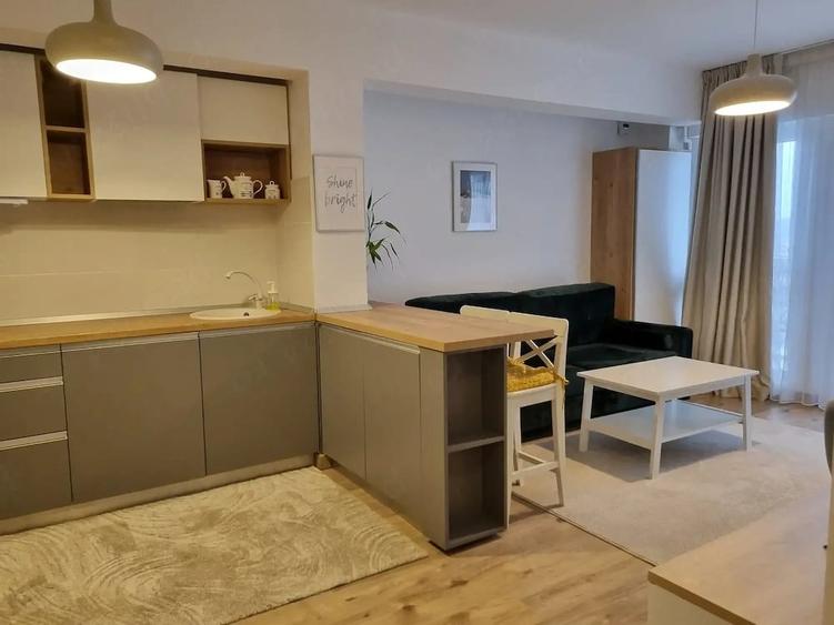 Apartament cu 2 camere semidecomandat în Pipera