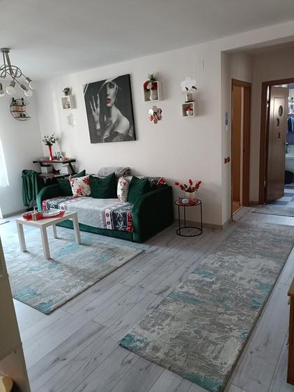 Apartament cu 2 camere semidecomandat în Florești — fotografia 1