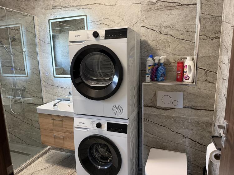 Apartament cu 2 camere decomandat, mobilat în Mihai Viteazul