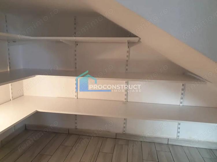 Casă cu Teren 671 Mp în Oloșag