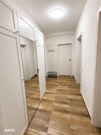 Apartament cu 2 camere decomandat, mobilat în Central