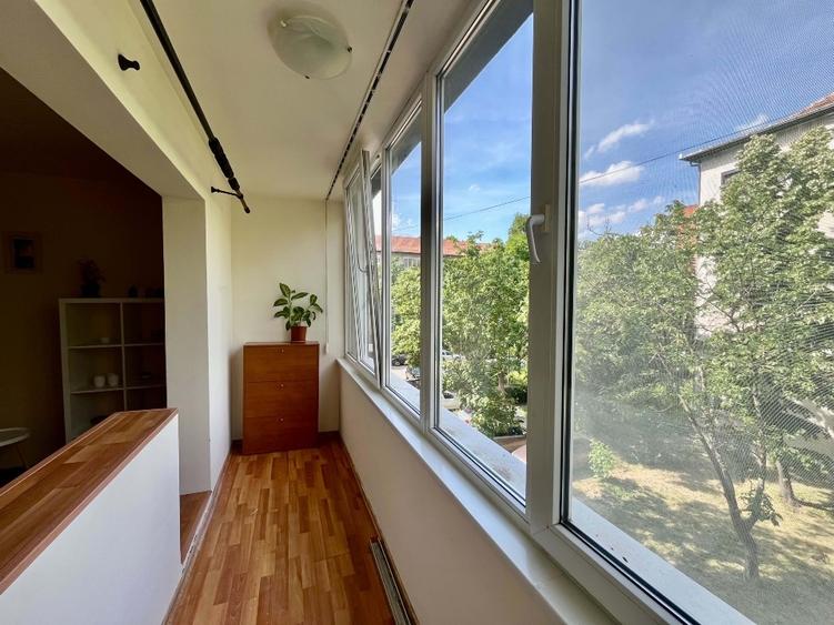 Apartament cu 3 camere semidecomandat, mobilat în Circumvalațiunii