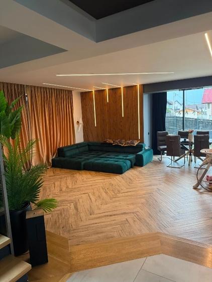 Casă individuală cu 5 camere cu Teren 500 Mp în Geamăna